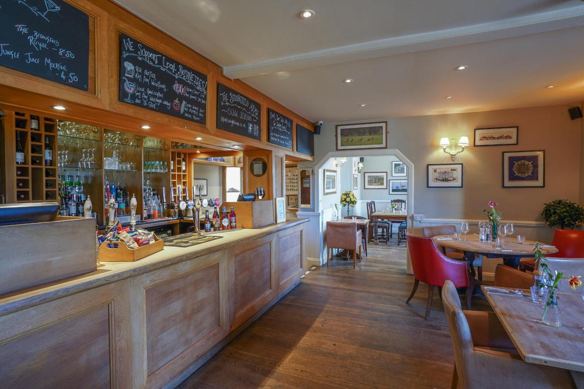 ホテル The Bedingfeld Arms Oxborough エクステリア 写真