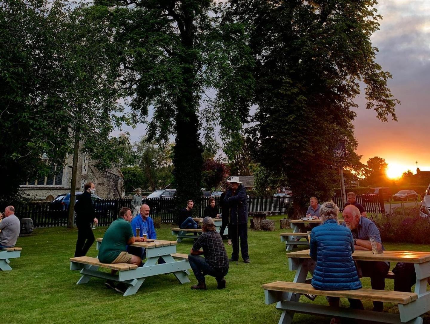 ホテル The Bedingfeld Arms Oxborough エクステリア 写真