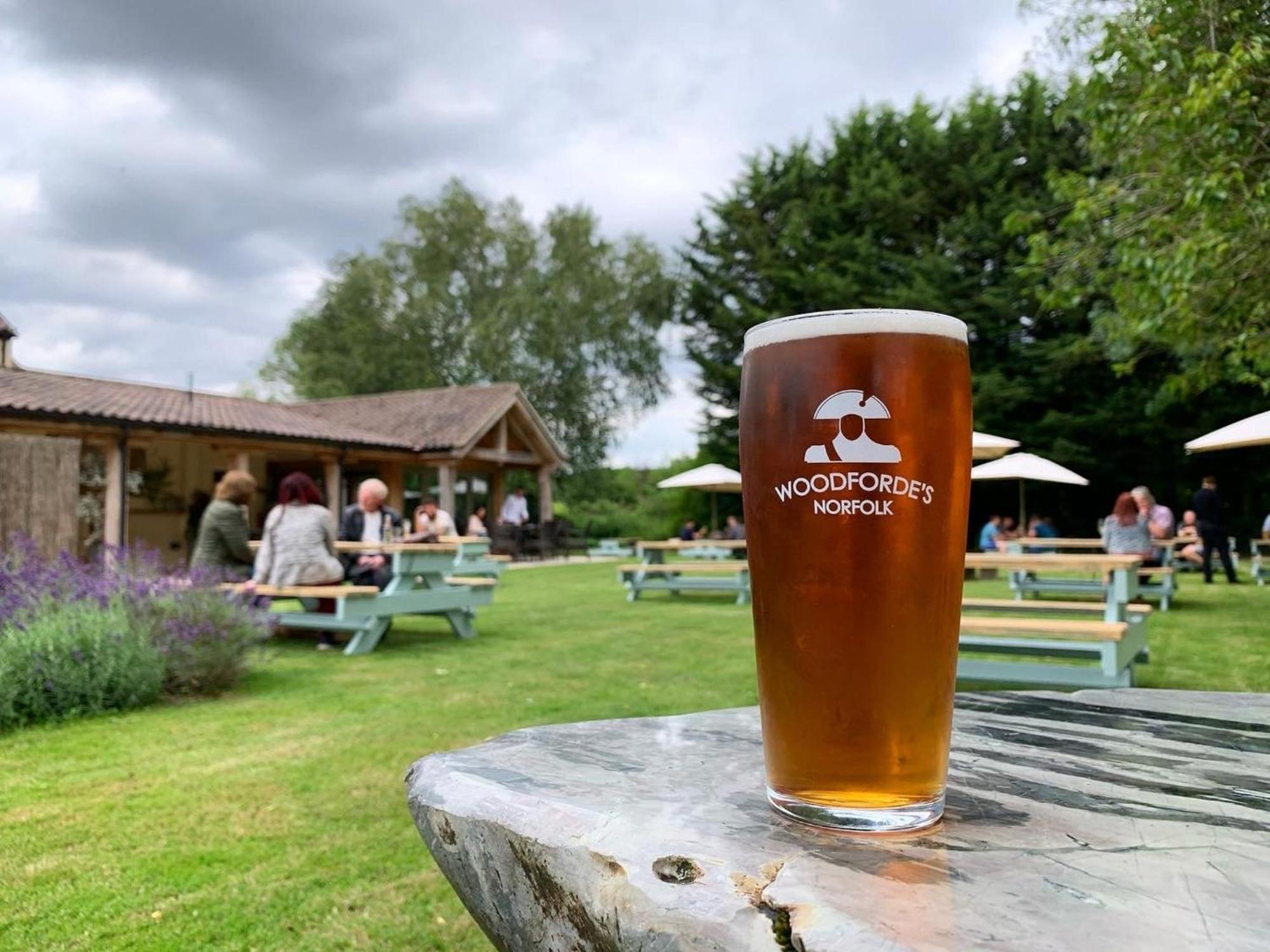 ホテル The Bedingfeld Arms Oxborough エクステリア 写真