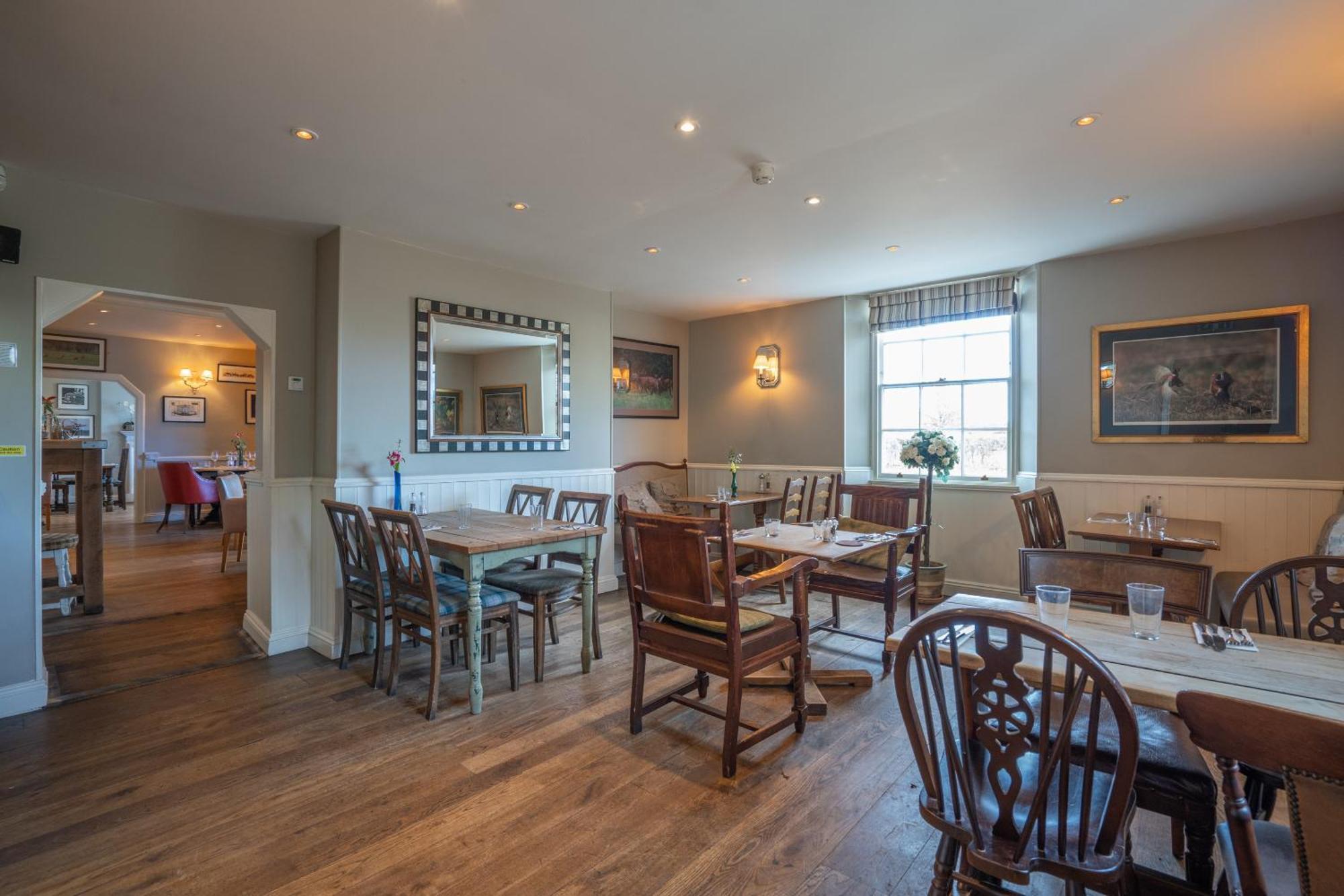 ホテル The Bedingfeld Arms Oxborough エクステリア 写真
