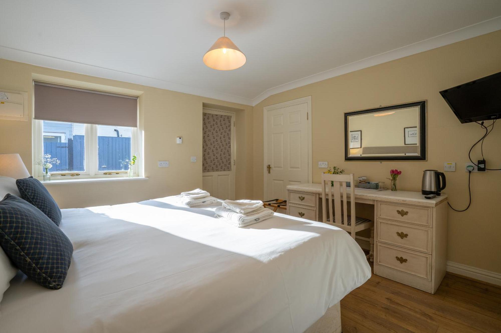 ホテル The Bedingfeld Arms Oxborough 部屋 写真